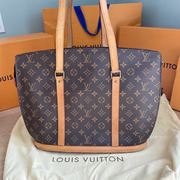💖BABYLONE💖 Authentic Louis Vuitton Shoulder Bag! - Picture 3 of 9